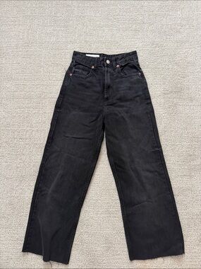 Zara Black Straight Leg Women’s Jeans